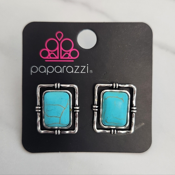 Paparazzi Jewelry "Center Stagecoach" Turquoise Silver Frame Earrings - Picture 3 of 8